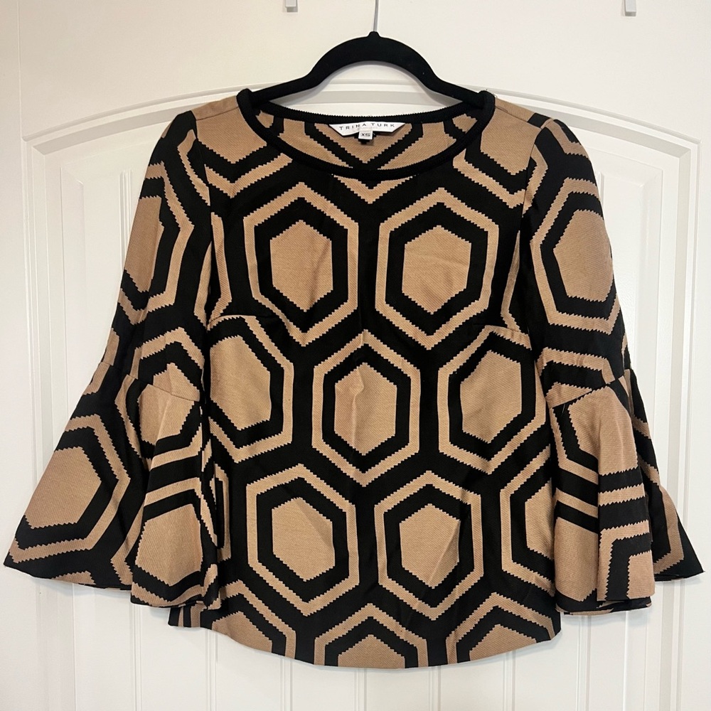 Trina Turk Chevron Pattern Top - Black and Tan XS